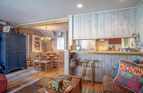 Ketchum Condo | Andora Alpine Retreat - 2BD in downtown Ketchum