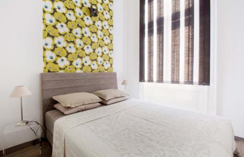 Inner City Budapest Apartment | Andrassy Boulevard