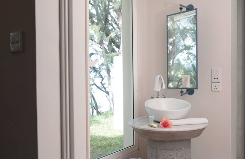 Riviere des Anguilles Cabin | Andrea Lodges