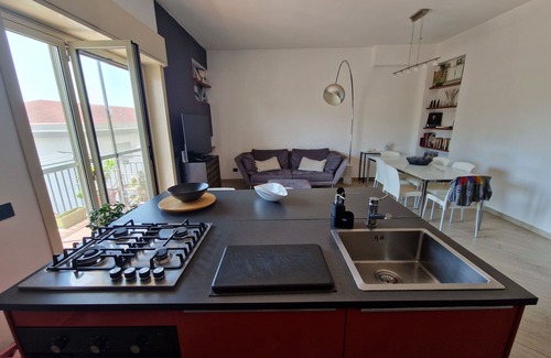 Messina Apartment | Andrea's House - Just 5 minutes from the University Hospital of Messina