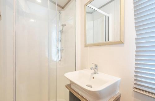 Axminster Resort | Andrewshayes Holiday Park