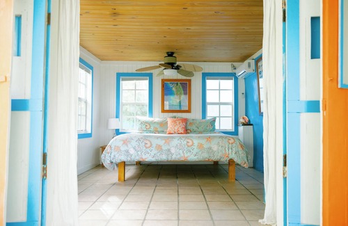 Rolle Town Hotel | Andros Beach Club
