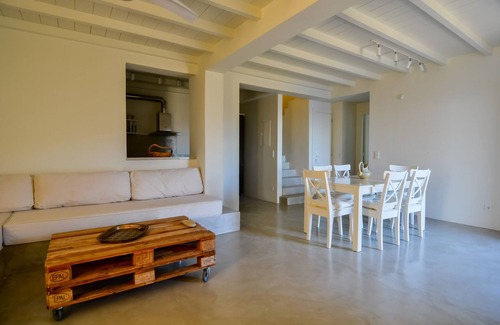 Gavrio Villa | Andros Tessera - Grand Villa