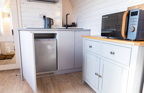 Arnold Cottage | Andrus - Mayflower Meadow