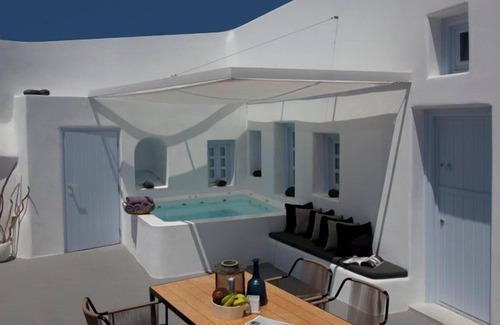 Megalochori Villa | ANEMOLIA VILLA SANTORINI