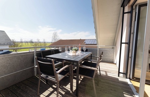 Germaringen Apartment | Anemone vacation apartment - 4 rooms, large balcony & alpine flair