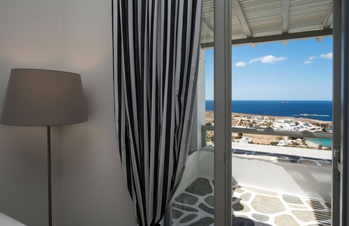 Parasporos Villa | ANEMOS retreat in Paros with pool, stunning sea view, near sandy beaches