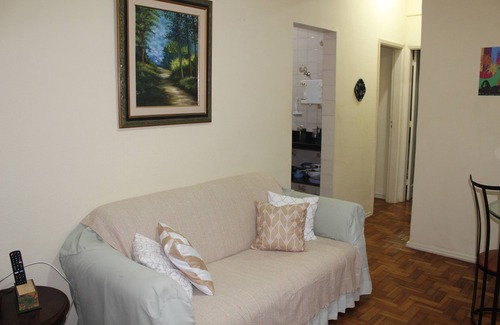 Catete Apartment | Anfitrioca Aconchegante Apartamento 10 Minutos Metrô da Glória