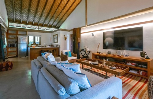 Ilha Grande Villa | Ang003 - Luxurious beachfront property in Ilha Grande