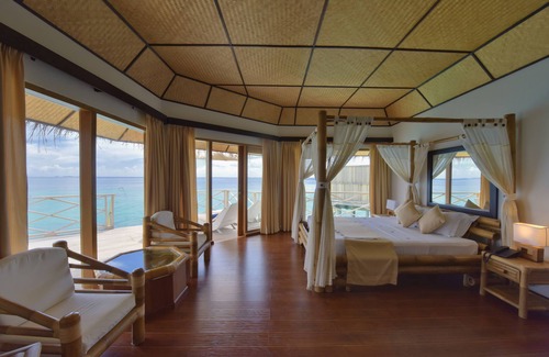 Angaga Hotel | Angaga Island Resort & Spa