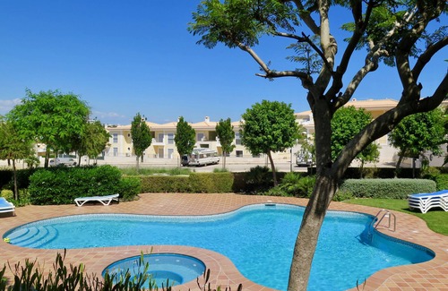 Porto de Mos Apartment | Ange's Place Luxury 5 * Apart & Pool. Beach 7min Walk