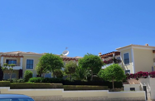 Porto de Mos Apartment | Ange's Place Luxury 5 * Apart & Pool. Beach 7min Walk