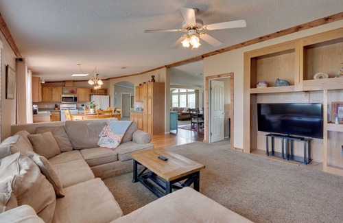 Angel Fire House | Angel Fire Home: Sangre de Cristo Mountains View!