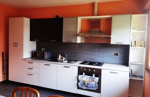 Sedico Apartment | Angela Home Apartment - 2 Bedrooms, Kitchen, Bathroom