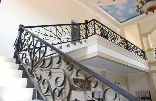 Pineleng House | Angela Homestay Manado