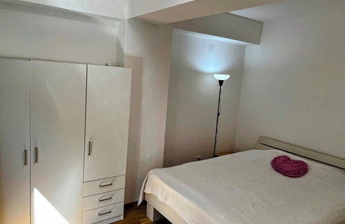 Centar House | Angela's1-bedroom condo in Skopje center