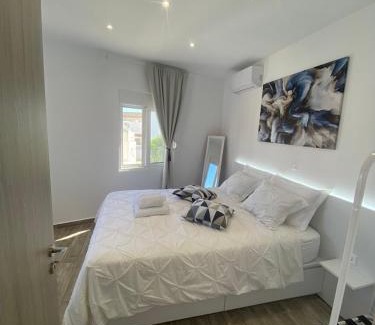 Gennadi House | Angelica Residence
