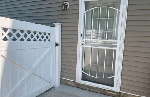 New Haven Apartment | Angelica’s safe haven @ west haven