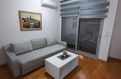Ulcinj Apartment | Angelina Apartaments
