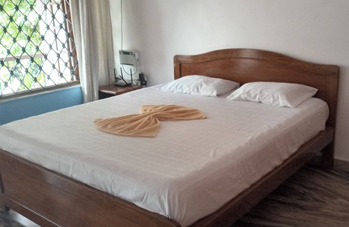 Caranzalem House | Angelo's 4 Bedroom holiday Villa & Restaurant near Panaji, North Goa