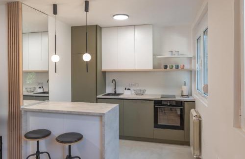 Dorcol Apartment | Angelo S