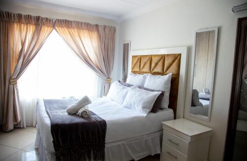 Emalahleni House | ANGELOCEAN GUEST HOUSE