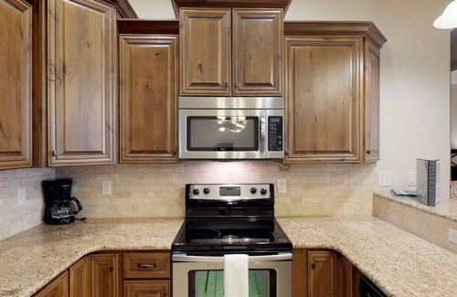 Washington County Condo | Angels Landing Family Suite (Units H5, H6, H7)