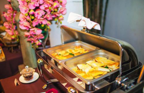 Wat Bo Area Hotel | Angkor Land House