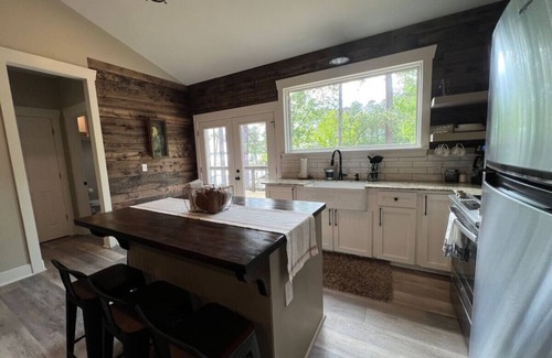 Zwolle Cabin | Angler Point Lake House Cottage