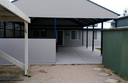Wrenfordsley House | Anglers Anchorage - Baird Bay 50 kms from South of Streaky Bay in the west coast