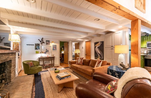Boone Cottage | Anglers Cottage Fish off the deck Updated mountain cottage on the Middle Fork of the New River