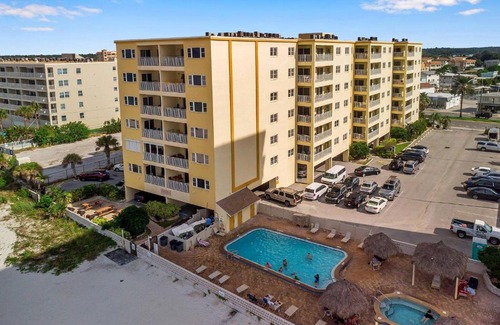 Redington Shores Apartment | Anglers Cove 306