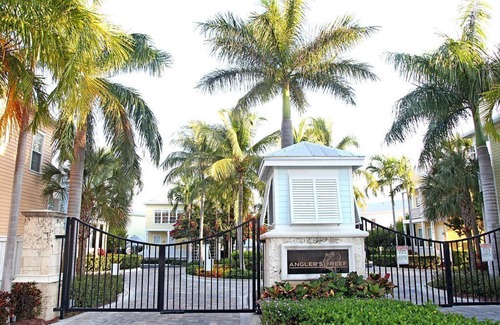 Islamorada House | Anglers Reef- Family Friendly Community at a Fraction of the Cost.