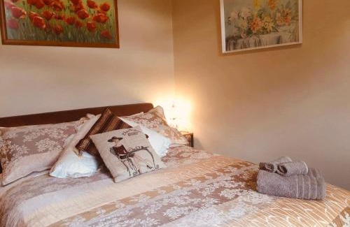 Renwick Bed & Breakfast | Anglesea House Inn