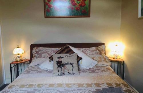 Renwick Bed & Breakfast | Anglesea House Inn
