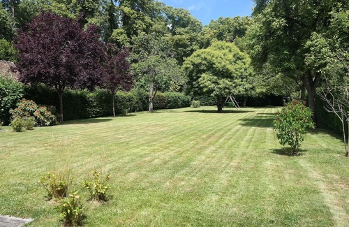 Montaure House | Anglo-Normand Cottage 1 hour from Paris - sheets and towels provided