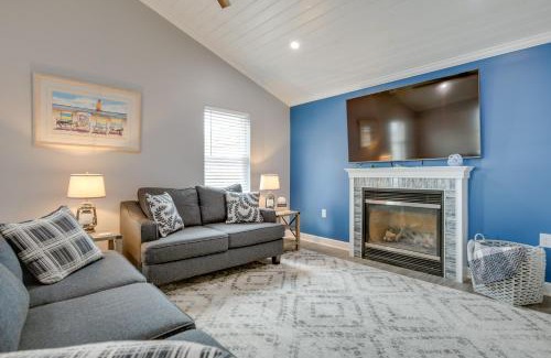 Lake Erie Beach House | Angola Vacation Rental, Walk to Lake Erie Beach!