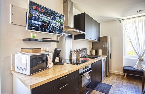 Angouleme Apartment | Angoulême Quiet and Well-Equipped Apartment