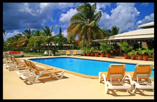 Rendezvous Bay Resort | Anguilla Great House Beach Resort