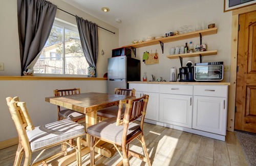 Durango Apartment | Animal Friendly Sunny Basement Suite near Durango