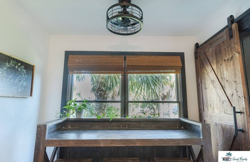 San Ildefonso House | Anime Escape with Private Jacuzzi & Themed Rooms