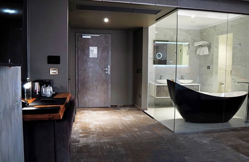 Arad Hotel | Aniroc Signature Hotel