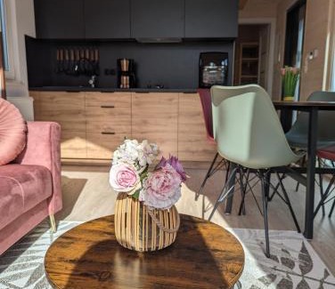 Muritz House | Anisha
