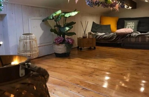 Mentana Apartment | Anita House