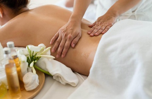 Sector 62 House | Anita Massage Center
