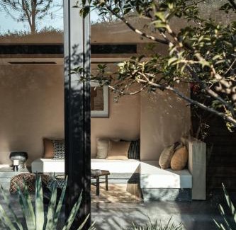Anji Hotel | Anji ke gamer wild luxury Resort villa