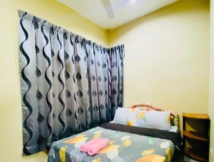 Interior Divison House | ANJU HOMESTAY BEAUFORT