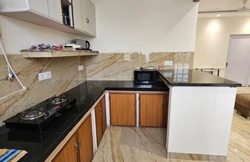 Amritsar Apartment | Ankhi's Villa with Parking