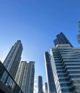 Canary Wharf Apartment | Anmols AP