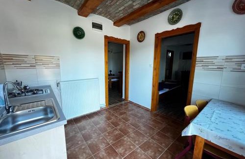 Maroslele Apartment | Anna Apartman